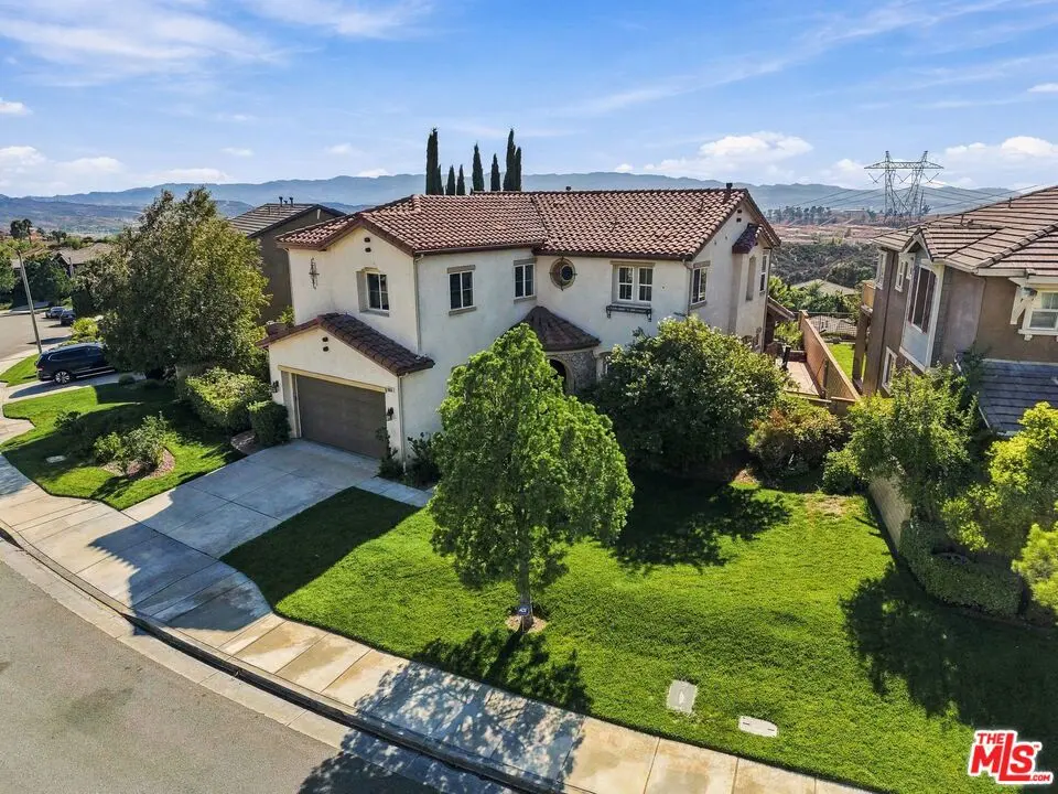 28035 Linda Lane, Santa Clarita, CA — listing photo 1