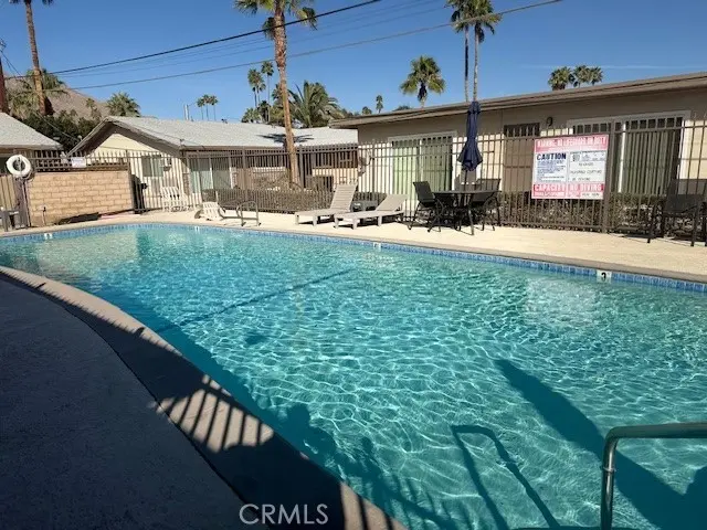 686 E Cottonwood Road 7, Palm Springs, CA — listing photo 1