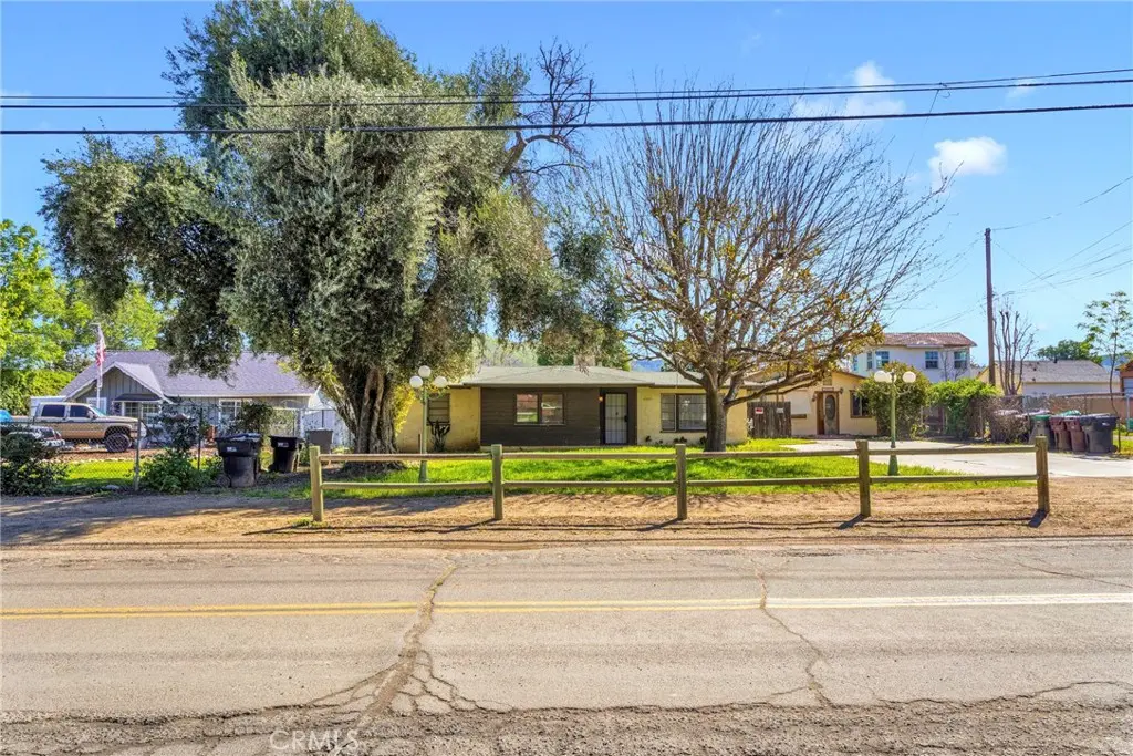 4223 Temescal, Norco, CA — listing photo 1