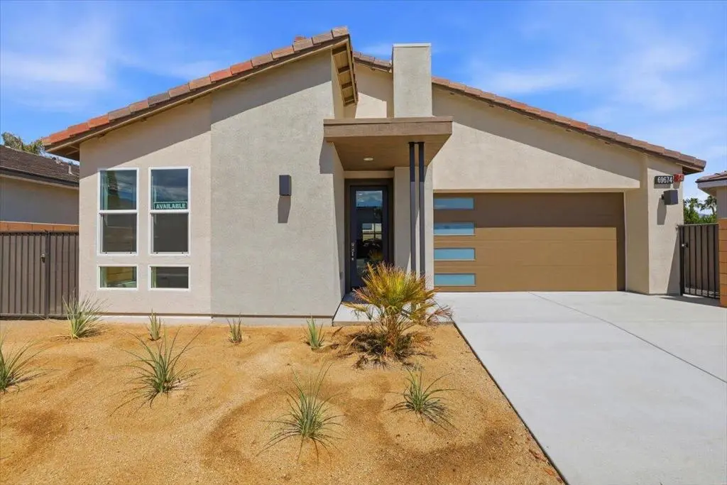 69674 Calle La Costa, Cathedral City, CA — listing photo 1