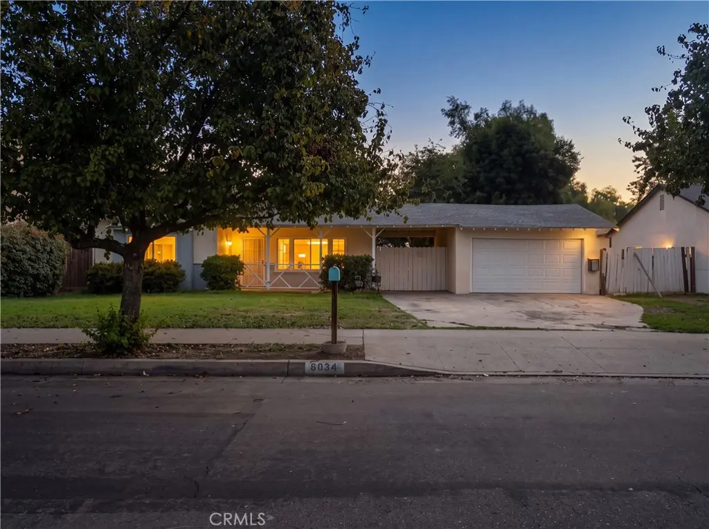 8034 Yolanda, Reseda, CA — listing photo 1