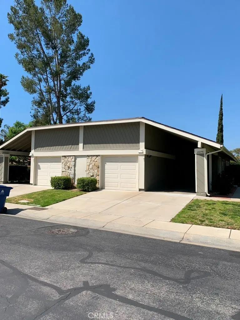 22741 Bassett Street, West Hills, CA — listing photo 1