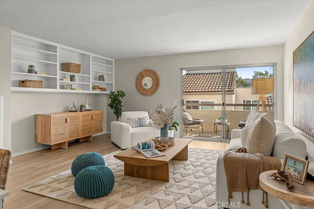 5920 S Pacific Coast Highway 30, Redondo Beach, CA — listing photo 1