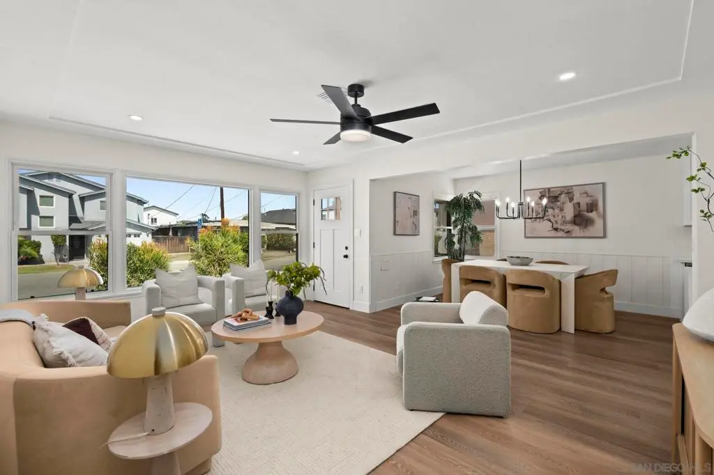 6233 Stewart, San Diego, CA — listing photo 1