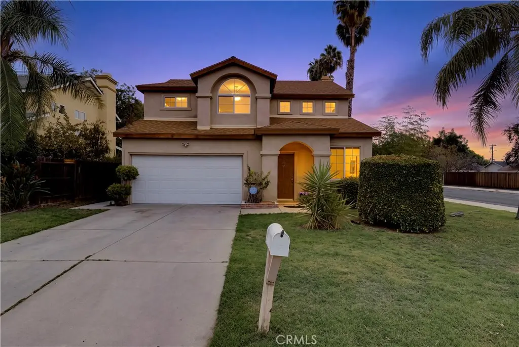 8200 Crebs, Reseda, CA — listing photo 1