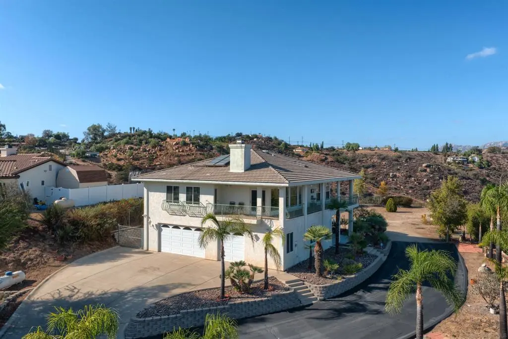 Single Family Residence for sale at 475 Canyon Rim, El Cajon, CA featuring 3 beds and 4 baths