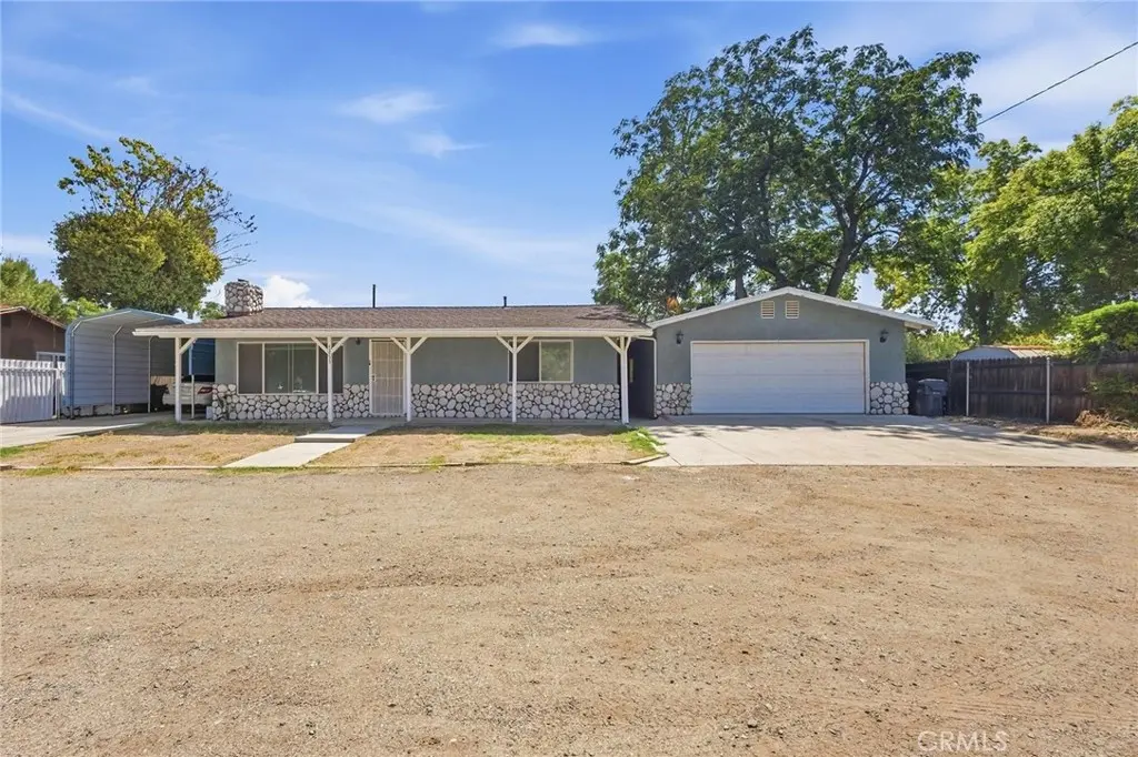 43233 Whittier, Hemet, CA — listing photo 1