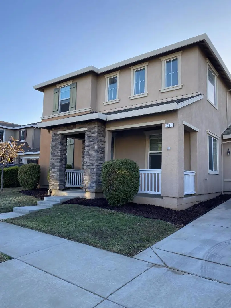 331 Durer Drive, Patterson, CA — listing photo 1
