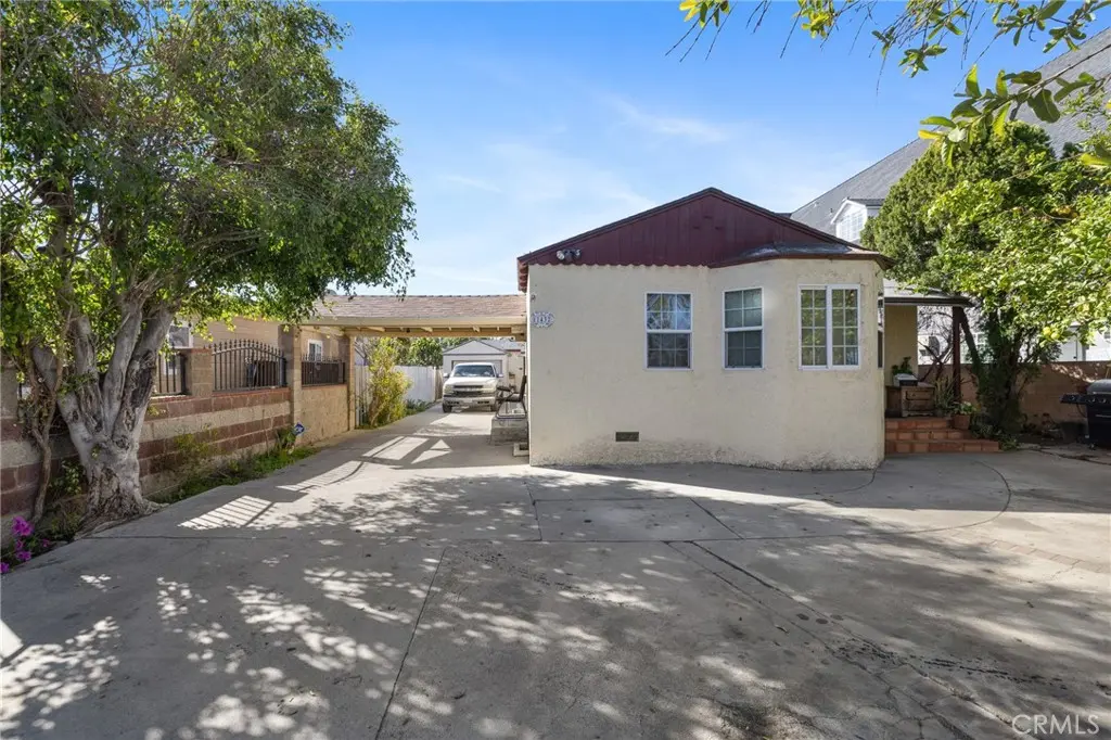 11430 Califa Street, North Hollywood, CA — listing photo 1