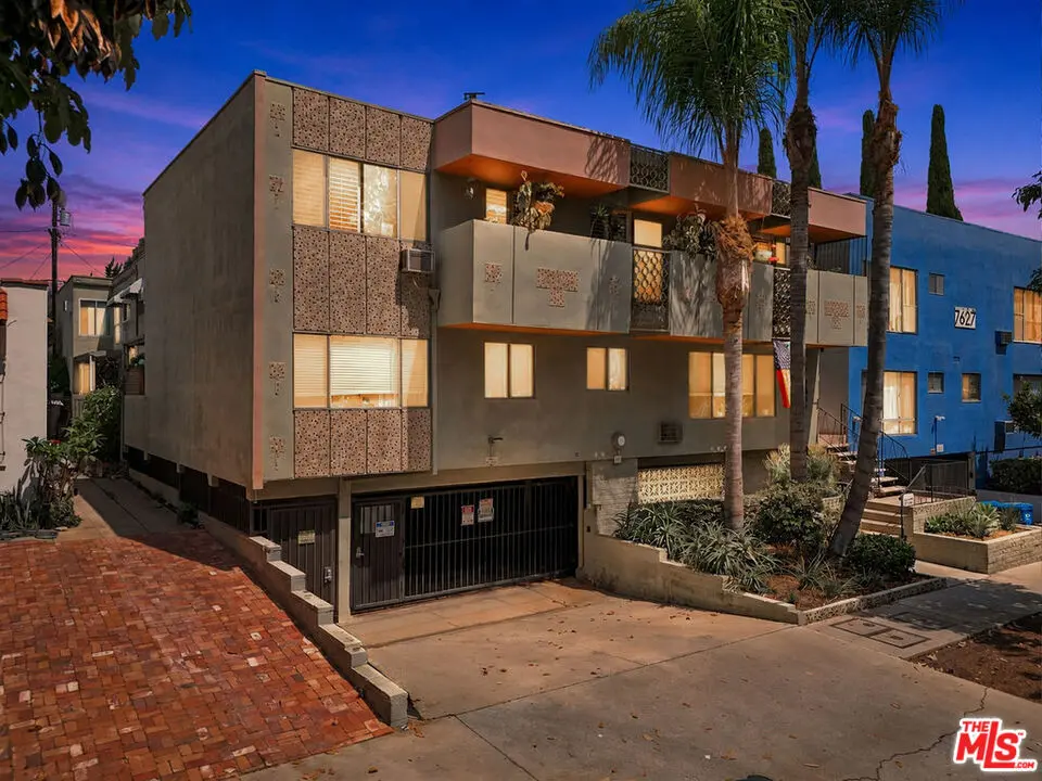 7631 Norton Avenue, West Hollywood, CA — listing photo 1
