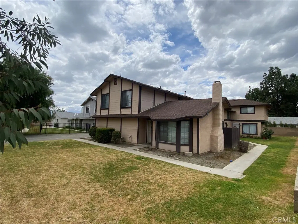 Apartment for rent at 121 Wiseman Way D, Upland, CA featuring 3 beds and 2 baths