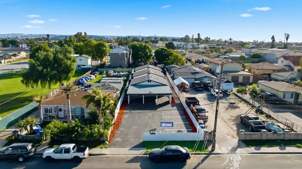 1877 Donax Avenue, San Diego, CA — listing photo 1