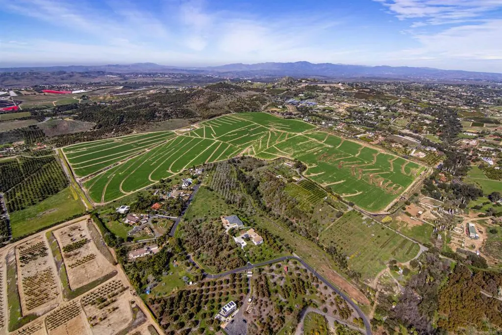 31092 Via Puerta Del Sol, Bonsall, CA — listing photo 1