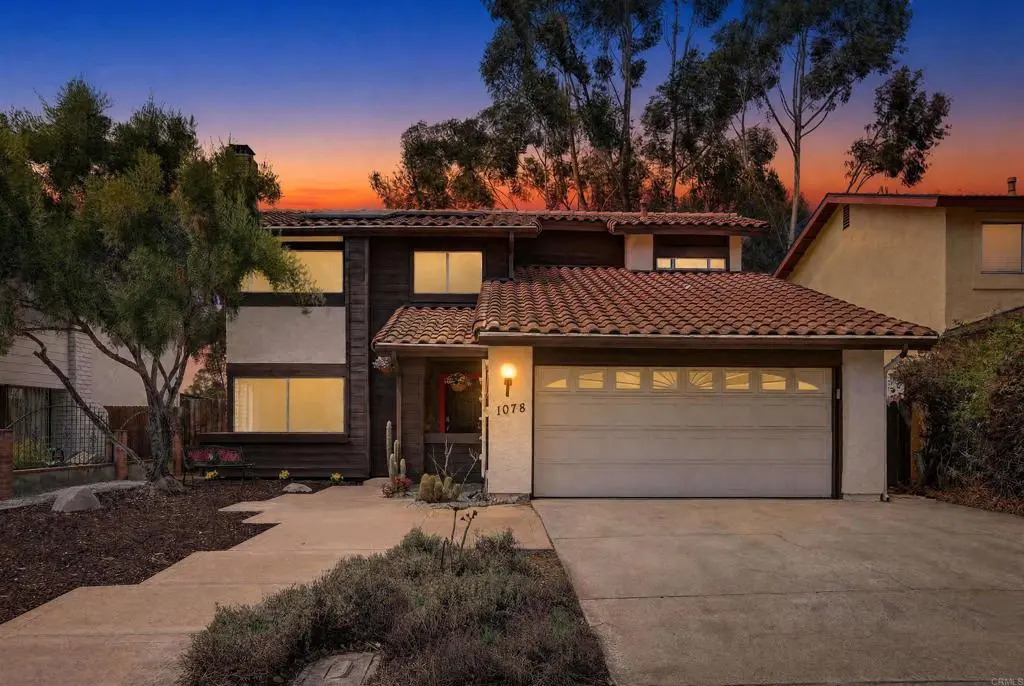 1078 Angelus Ave, San Diego, CA — listing photo 1