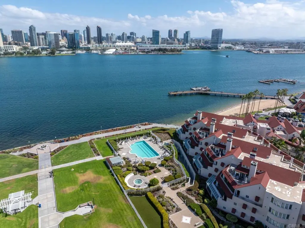 1133 1st. Street 320, Coronado, CA — listing photo 1