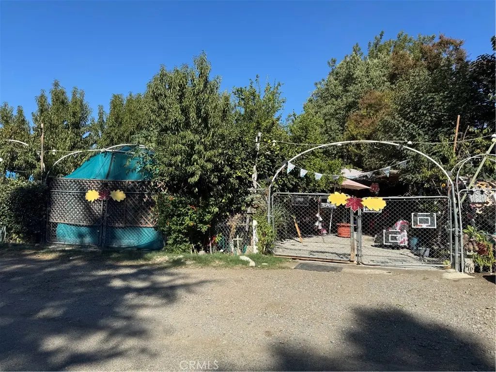 114 San Mateo, Gerber, CA — listing photo 1