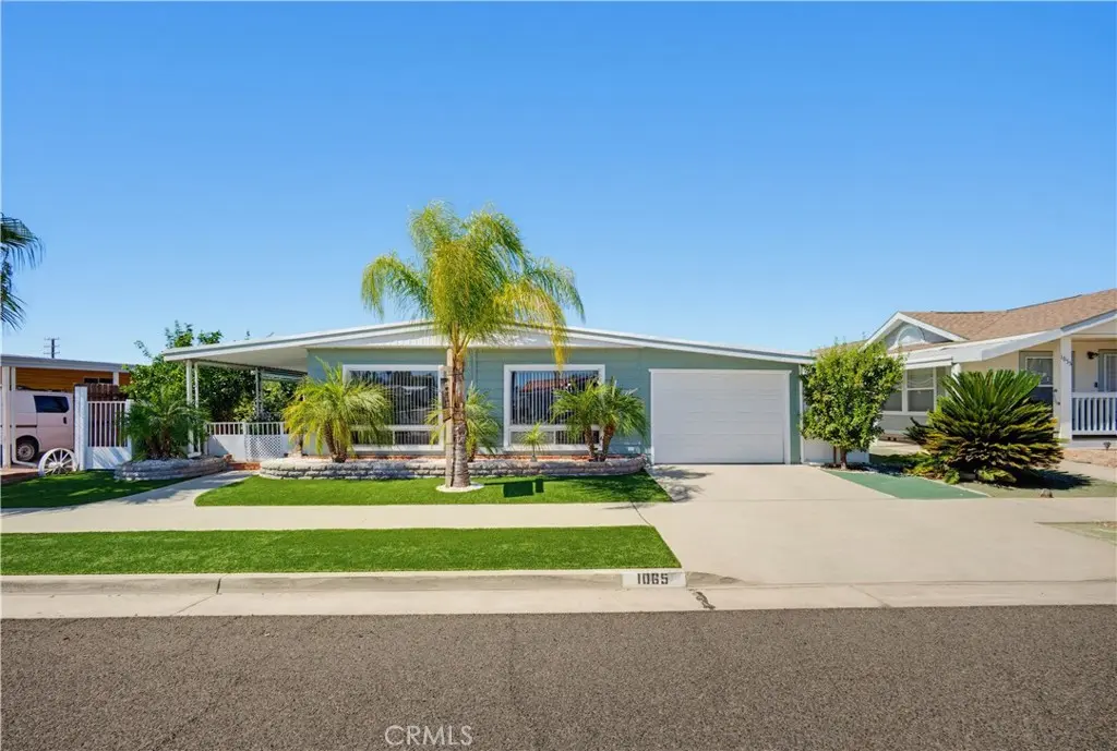1065 S Elk, Hemet, CA — listing photo 1