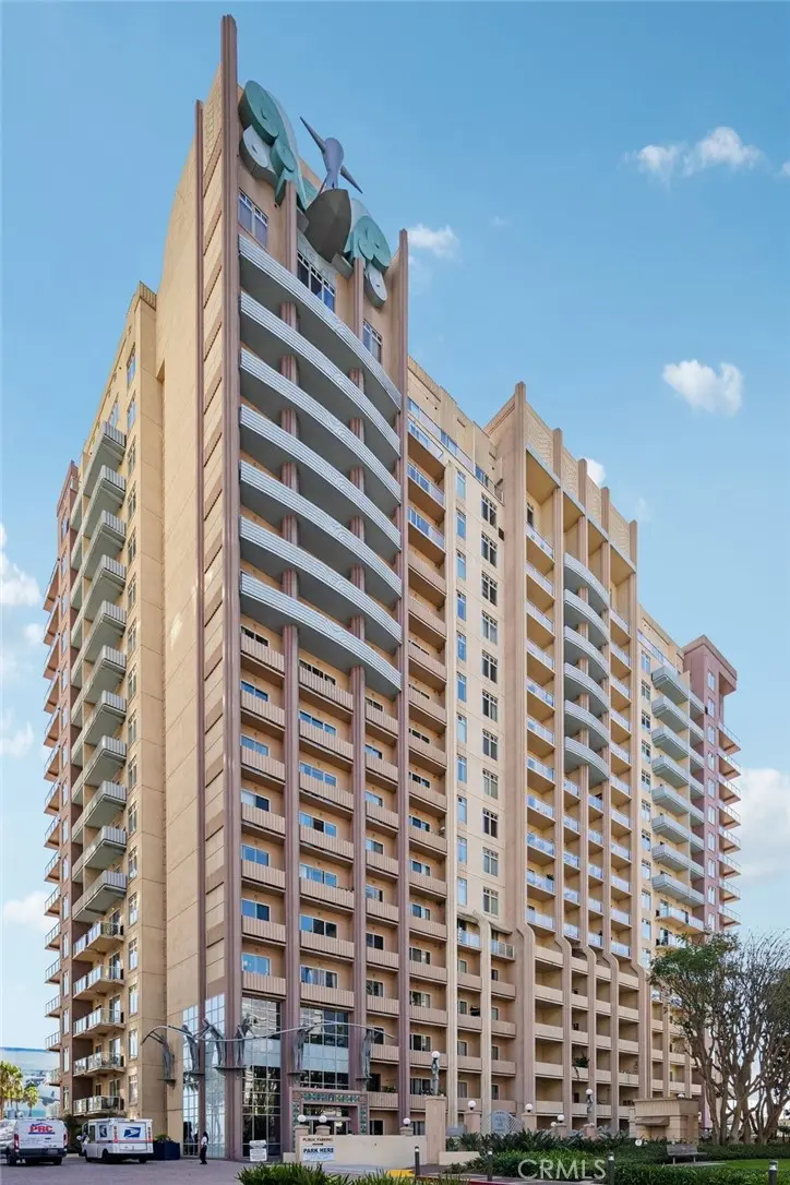 Condominium for sale at 388 E Ocean Boulevard 709, Long Beach, CA featuring 1 bed and 1 bath