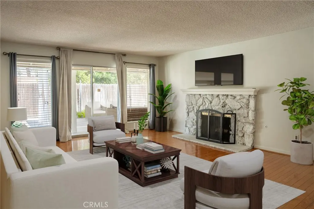 1201 Lyndhurst, Riverside, CA — listing photo 1