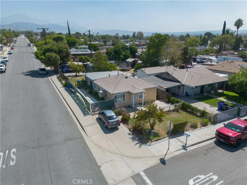 7107 Olive, Highland, CA — listing photo 1