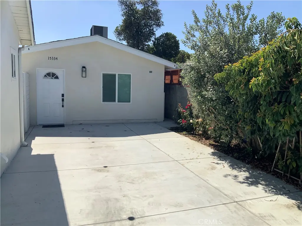 15334 Hart, Van Nuys, CA — listing photo 1