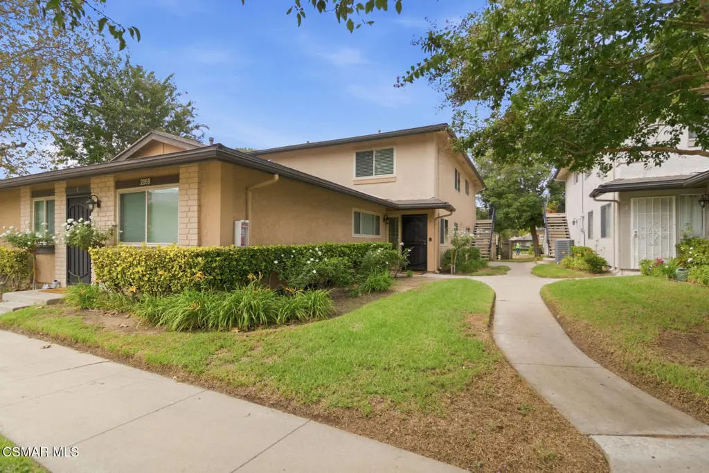 2069 N Avenida Refugio #2, Simi Valley, CA — listing photo 1