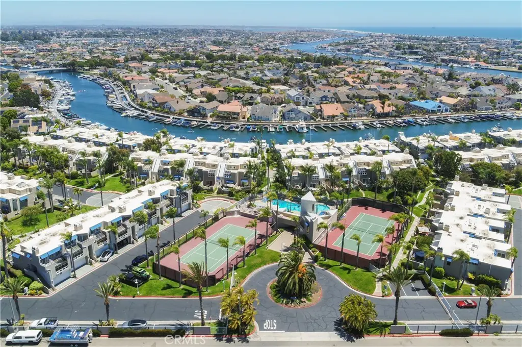 16084 Fame, Huntington Beach, CA — listing photo 1