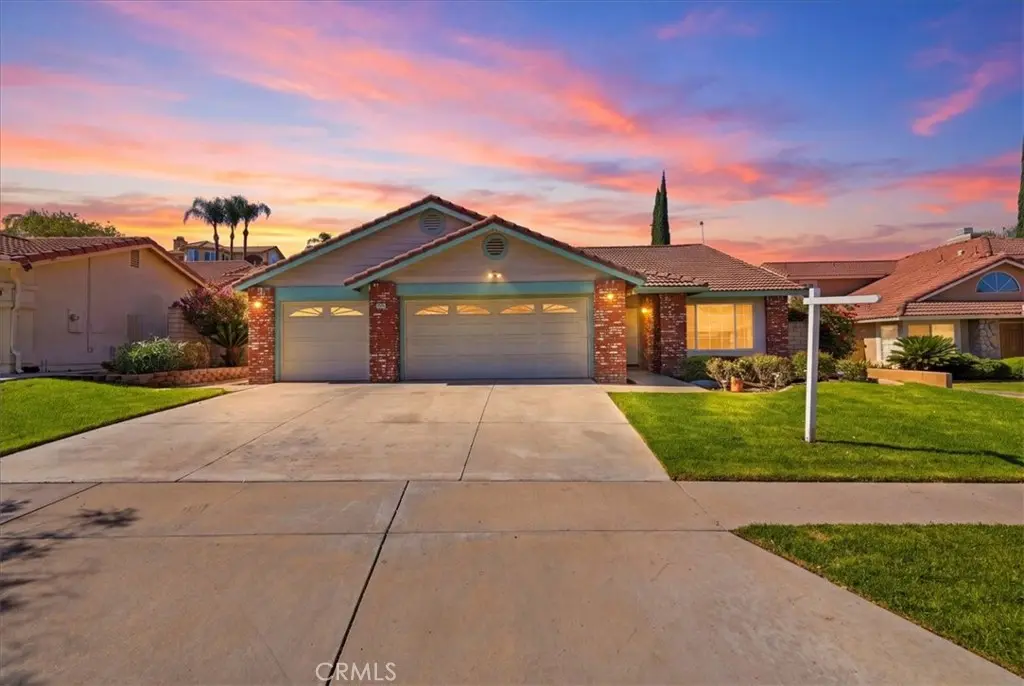790 Sugar Maple, Corona, CA — listing photo 1