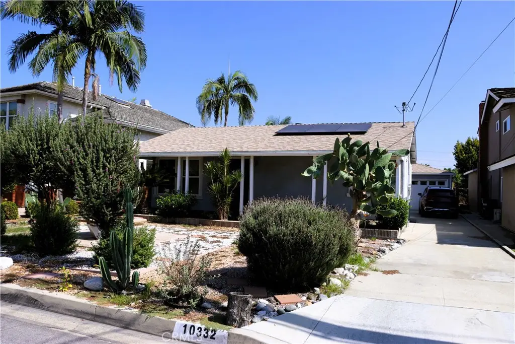 Single Family Residence for sale at 10332 Dolan Avenue, Downey, CA featuring 2 beds and 1 bath
