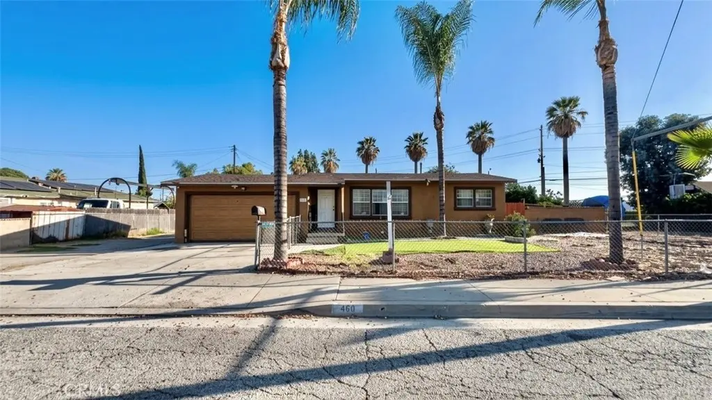 460 W Arrow, Pomona, CA — listing photo 1