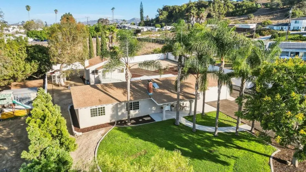 3350 Descanso Ave., San Marcos, CA — listing photo 1