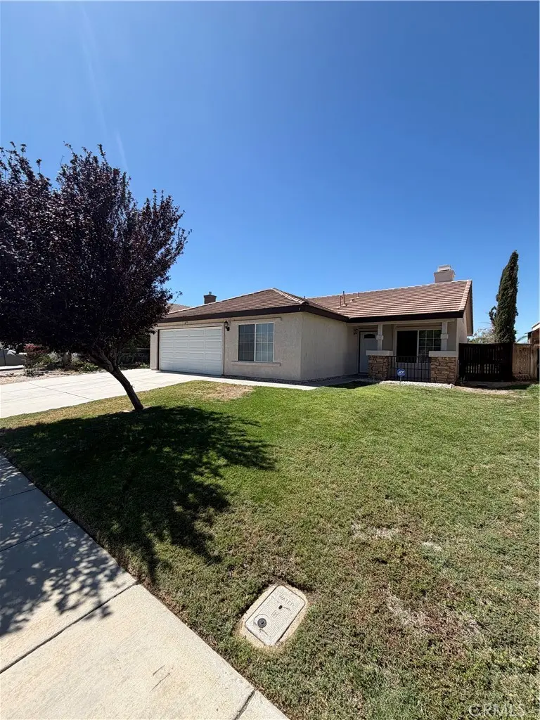 3401 Huron Drive, Rosamond, CA — listing photo 1