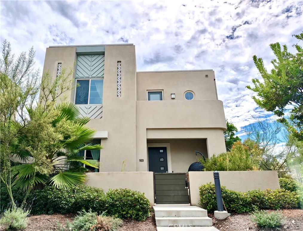 Condominium for rent at 103 Menkar, Irvine, CA featuring 3 beds and 3 baths