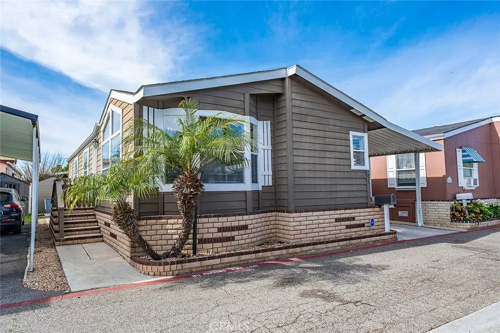 Manufactured In Park for sale at 6301 Warner 53, Huntington Beach, CA featuring 3 beds and 2 baths