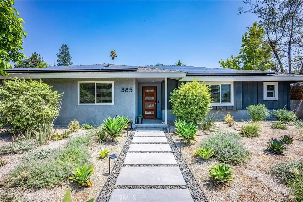 385 E Mendocino Street, Altadena, CA — listing photo 1