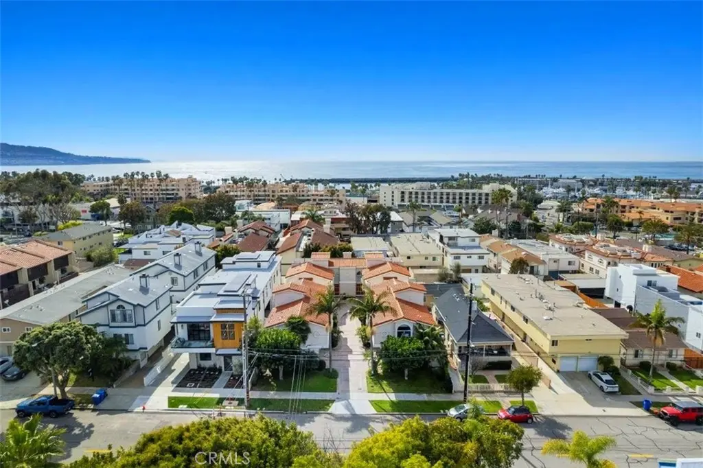 413 N Elena, Redondo Beach, CA — listing photo 1