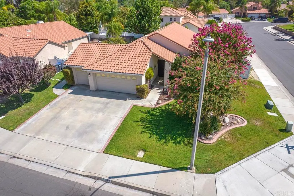 26064 Avenida Hortensia, Hemet, CA — listing photo 1