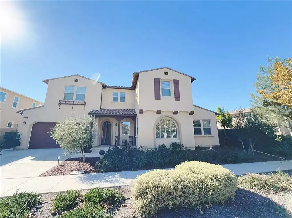 Single Family Residence for rent at 504 Cultivate, Irvine, CA featuring 4 beds and 4 baths