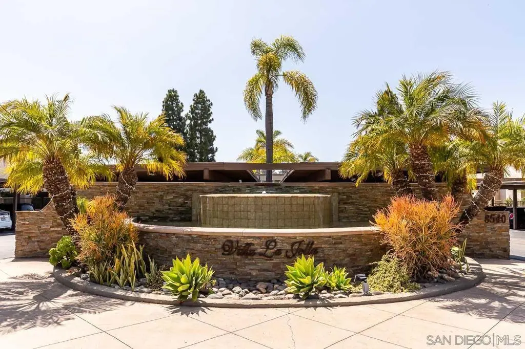8581 Villa La Jolla Drive P, La Jolla, CA — listing photo 1