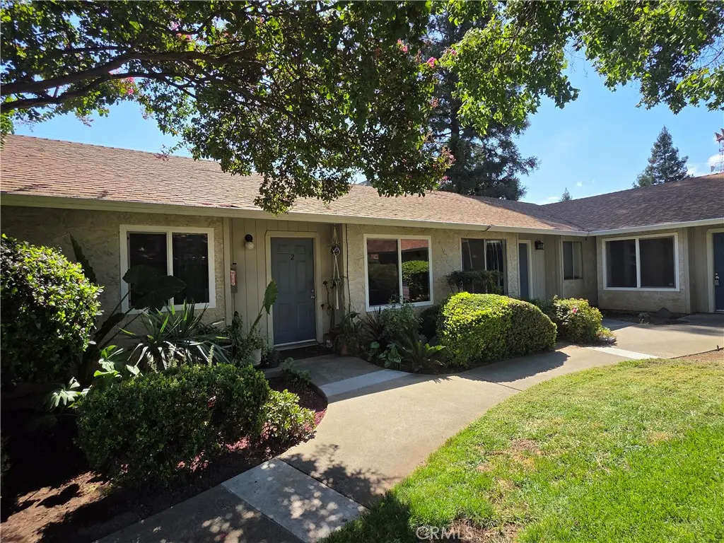 1110 W 8th 3, Chico, CA — listing photo 1