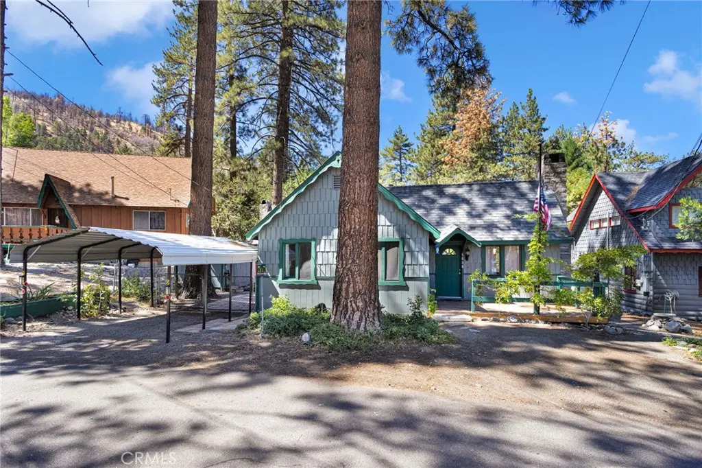1038 Robin Ln., Wrightwood, CA — listing photo 1