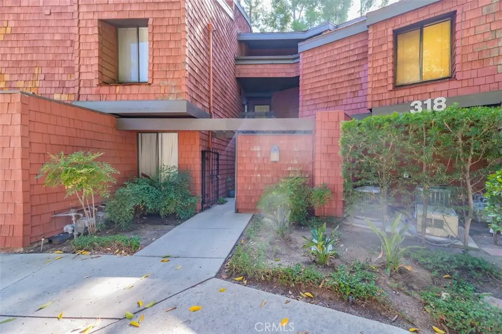 318 S Prospectors 44, Diamond Bar, CA — listing photo 1