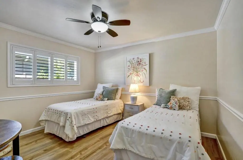 126 Oakwood Drive, Redwood City, CA — listing photo 1