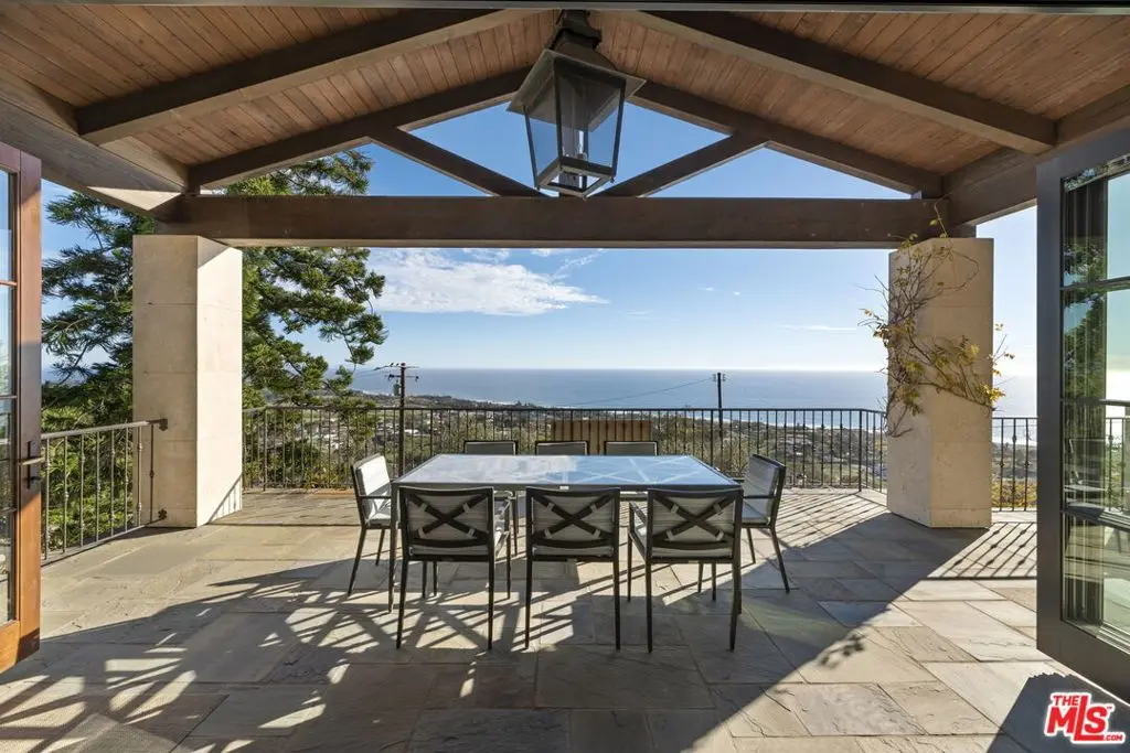 Single Family Residence for rent at 30063 Andromeda Lane, Malibu, CA featuring 3 beds and 3 baths