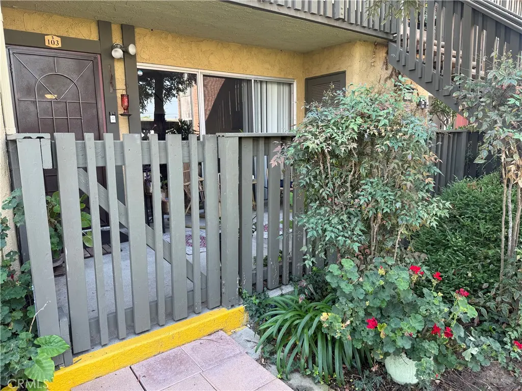 Condominium for sale at 23304 Marigold Avenue 103, Torrance, CA featuring 2 beds and 2 baths