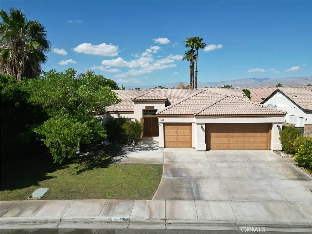 79120 Canterra, La Quinta, CA — listing photo 1