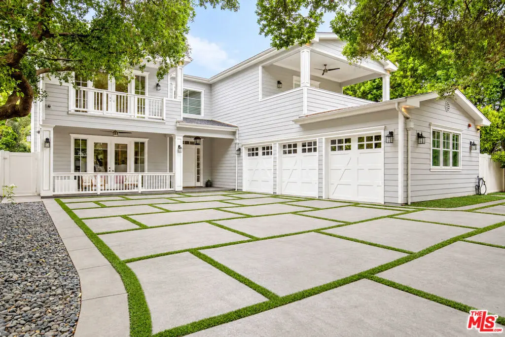Single Family Residence for rent at 17524 Jayden Lane, Los Angeles, CA featuring 5 beds and 5 baths
