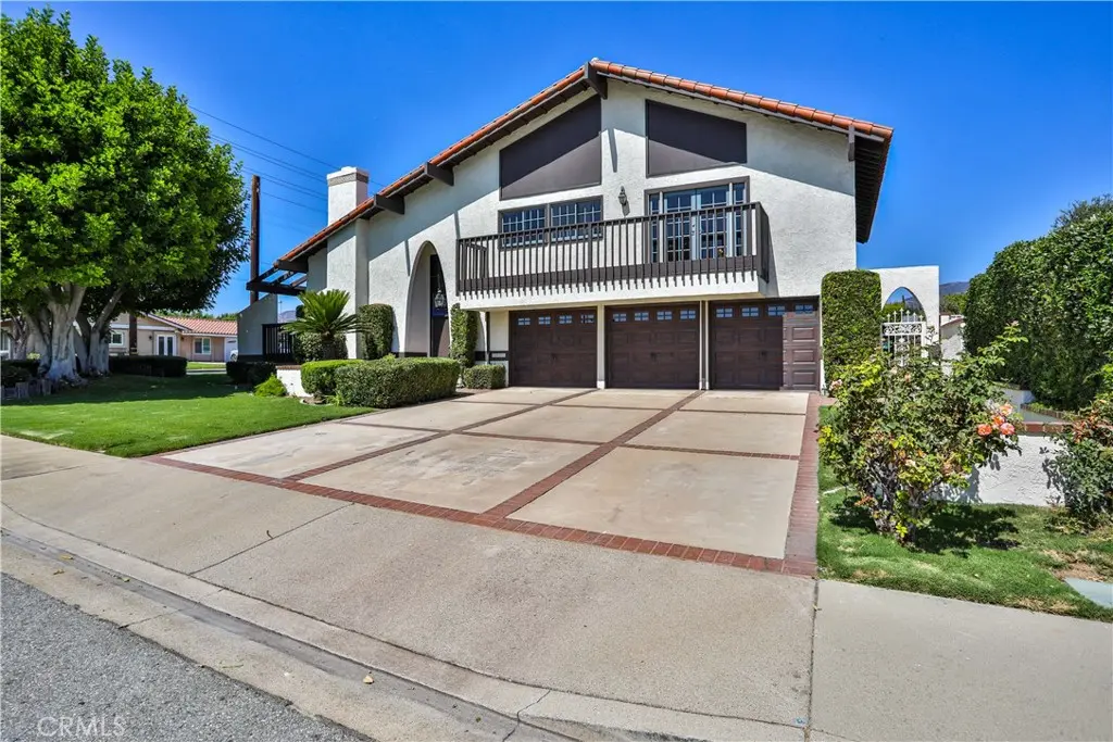 2009 VINEWOOD Street, La Verne, CA — listing photo 1