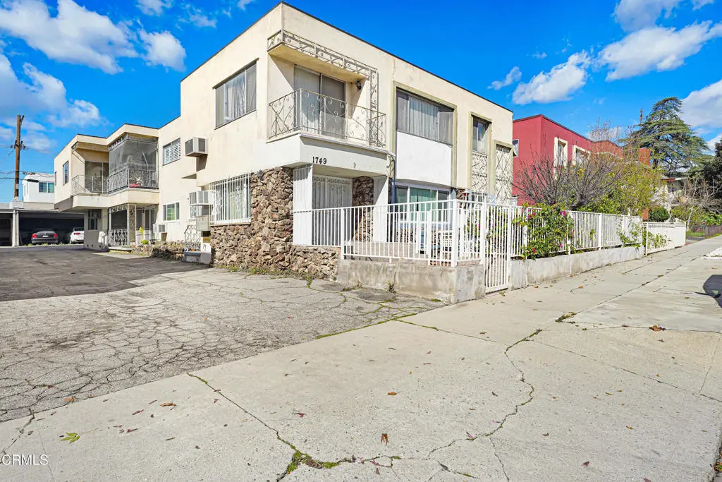 Stock Cooperative for sale at 1749 N Edgemont Street, Los Angeles, CA featuring 2 beds and 2 baths