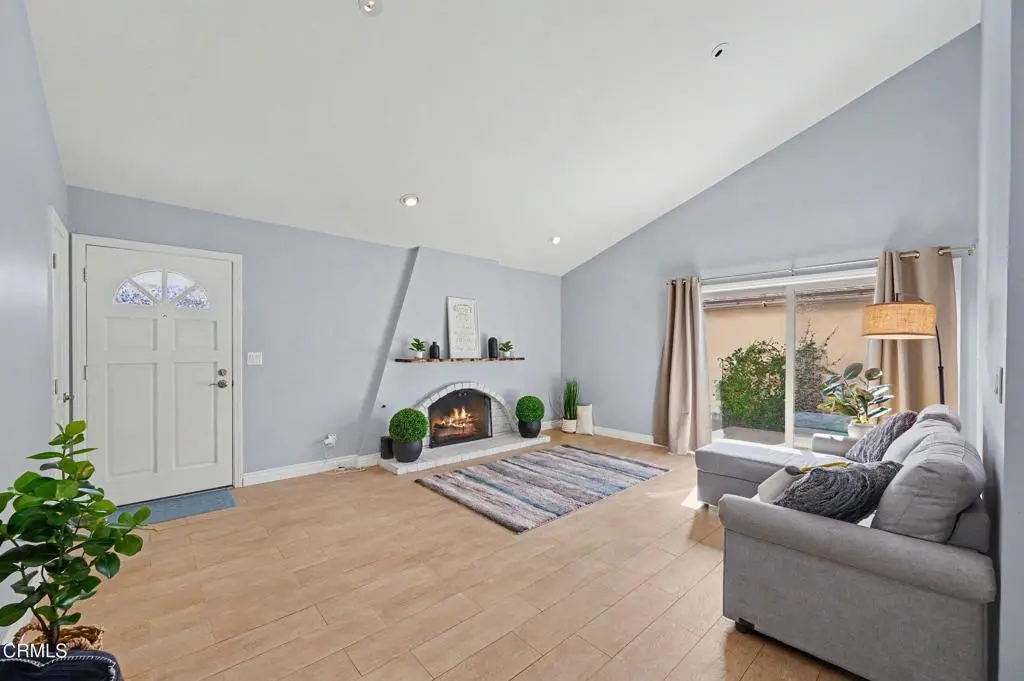 534 Holly Avenue, Oxnard, CA — listing photo 1
